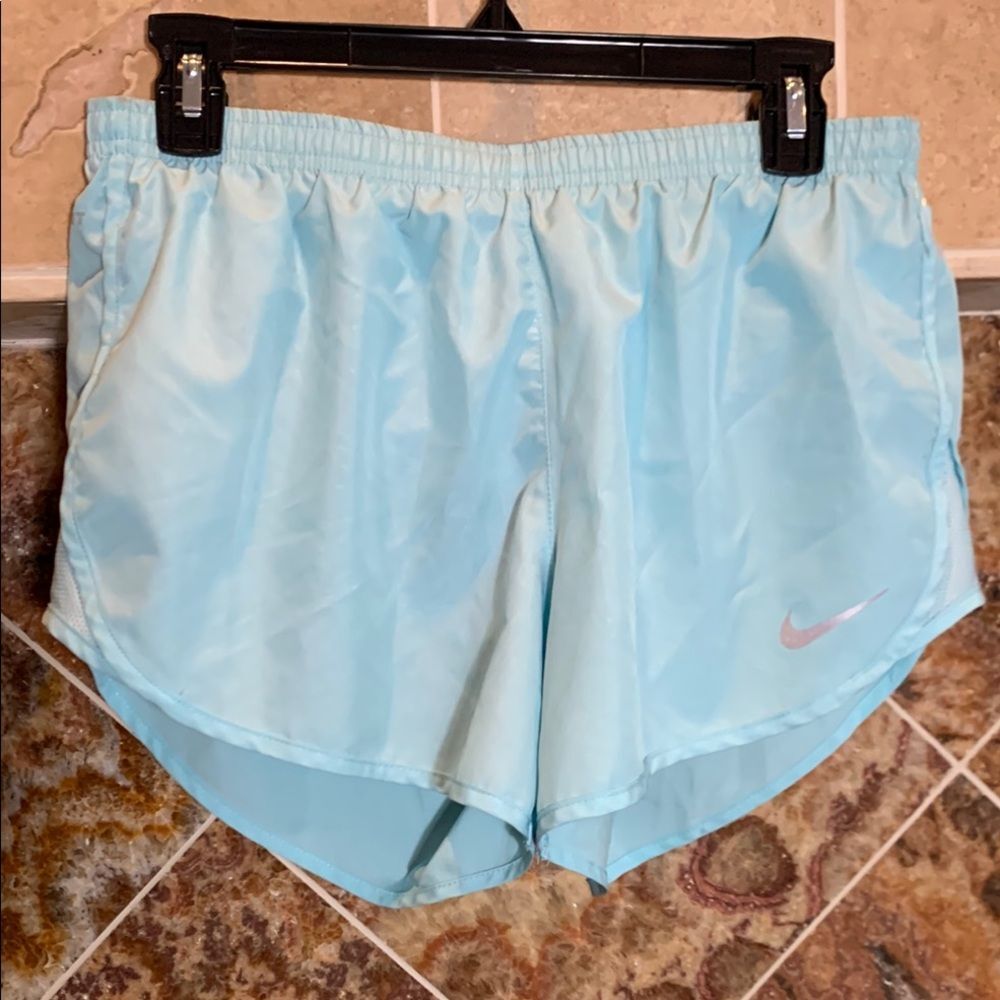 Women’s Nike Light Blue Athletic Running Shorts Moisture-Wicking Medium